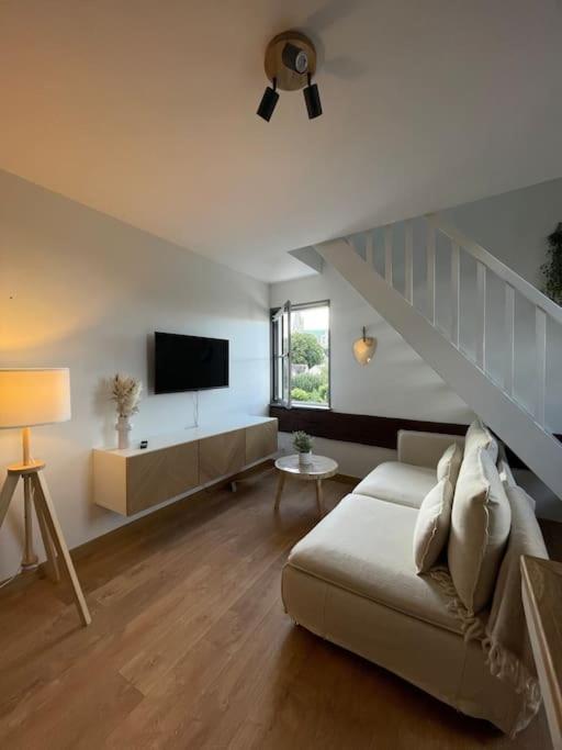 Duplex Bord De L'Eure - Parking Inclus - Jolie Vue Sur La Cathedrale Apartment ชาร์ตร ภายนอก รูปภาพ
